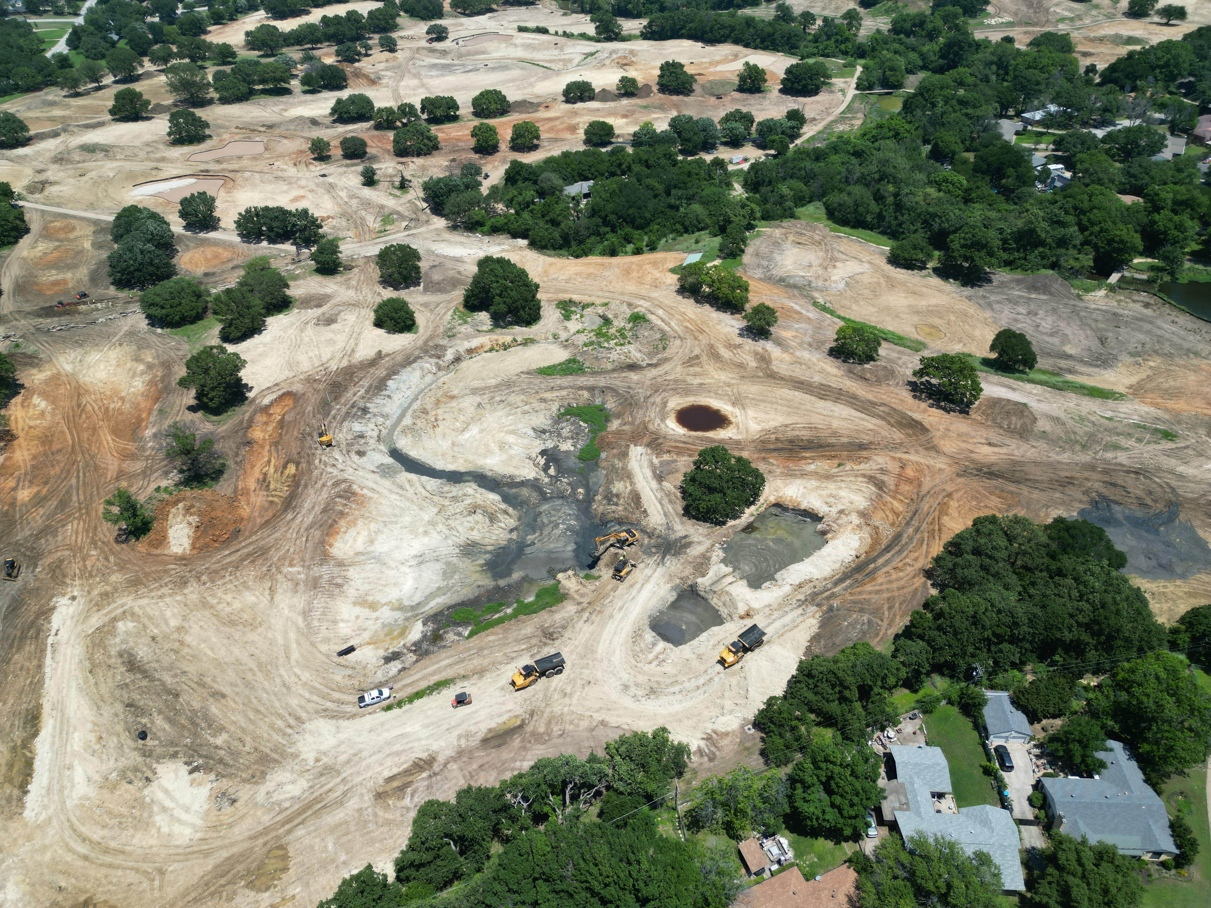 Excavation Continues: Pond on Hole 11 | May 20, 2024